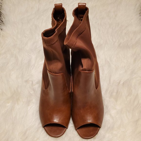 Mid Boots - Picture 3 of 4